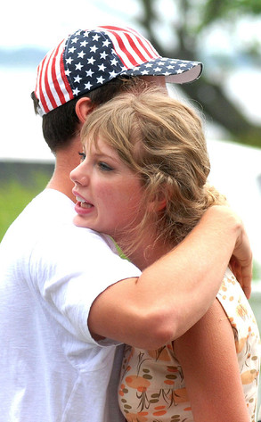 Taylor Swift, Patrick Schwarzenegger Taylor Swift, Patrick Schwarzenegger